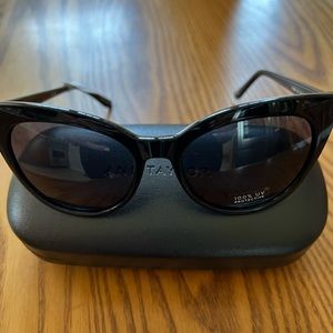 NWT ANN TAYLOR SUNNIES!